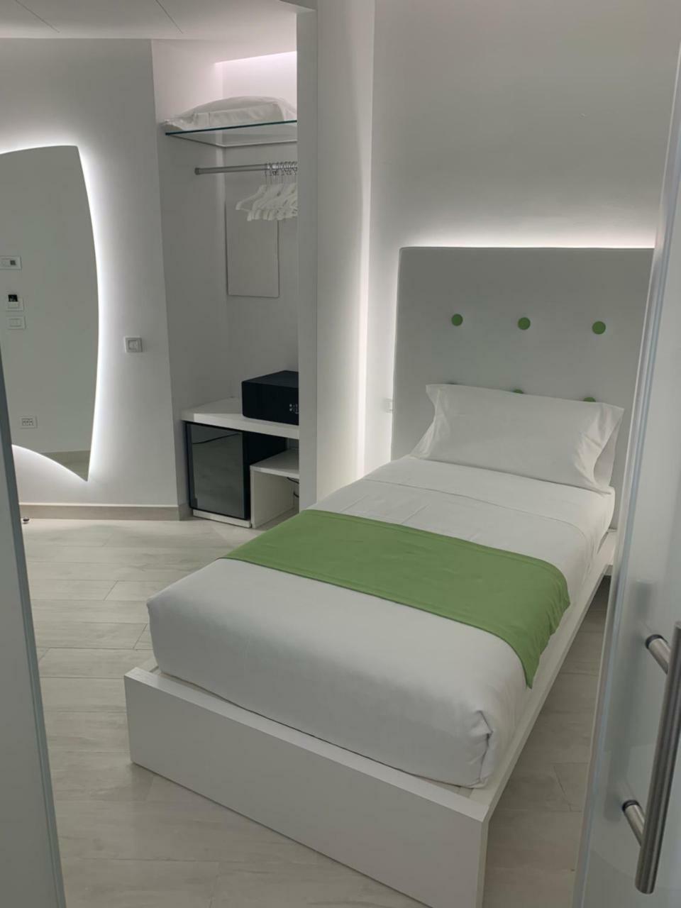 Ahd Rooms Mediolan Zewnętrze zdjęcie